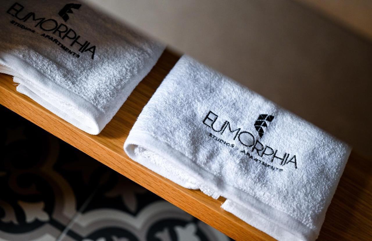 Eumorphia Studios & Apartments สเกียธอสทาวน์ ภายนอก รูปภาพ