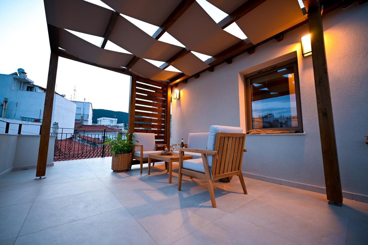 Eumorphia Studios & Apartments สเกียธอสทาวน์ ภายนอก รูปภาพ